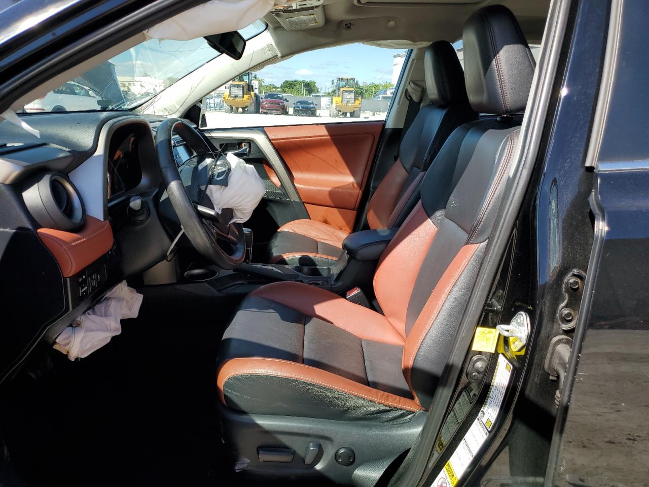 2013 Toyota RAV 4 - Image 7