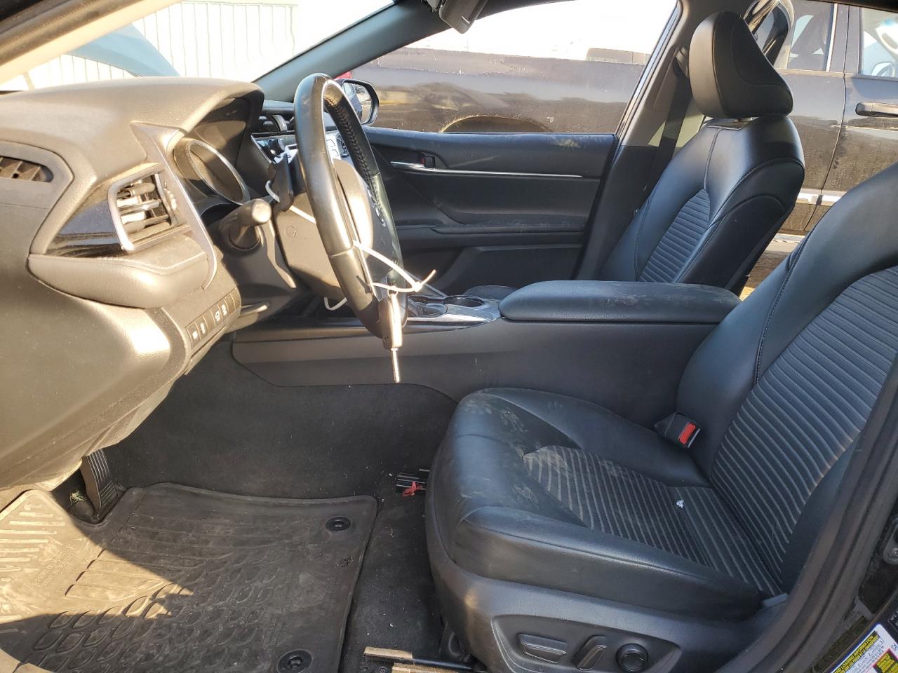 2020 Toyota Camry - Image 6