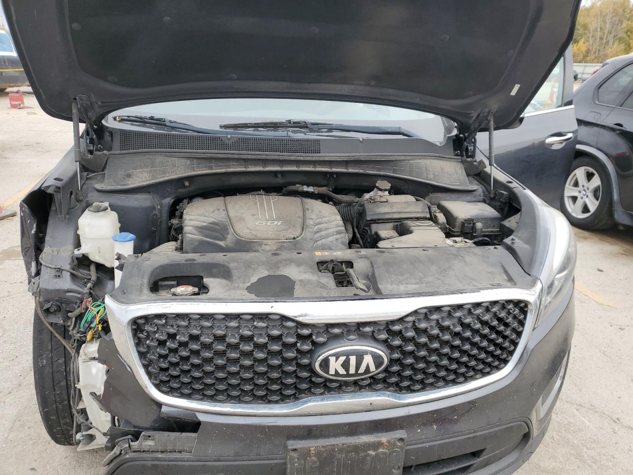 VIN 5XYPGDA51HG327556 2017 KIA SORENTO no.11