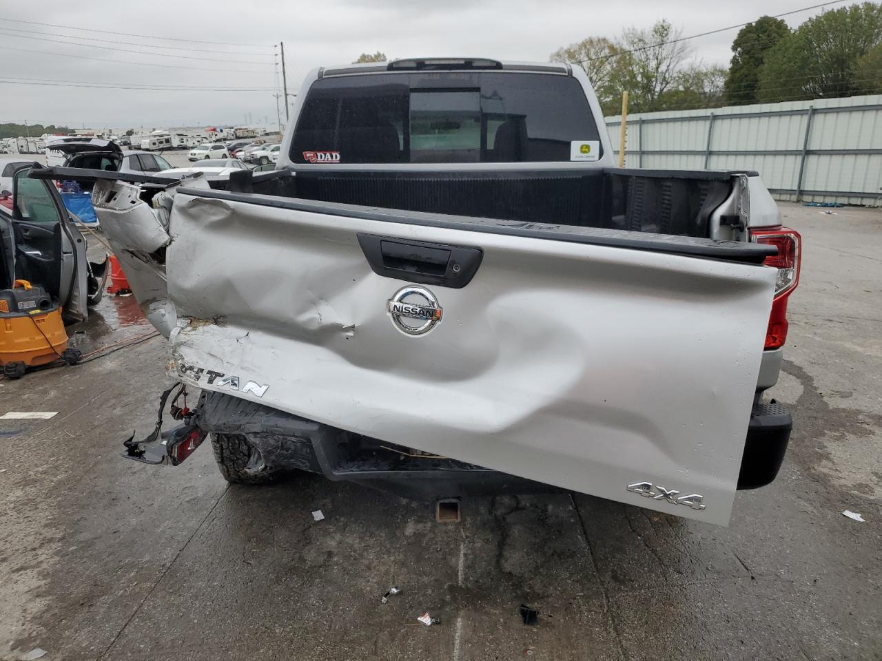 2017 Nissan Titan S VIN: 1N6AA1EJ8HN570798 Lot: 73697654