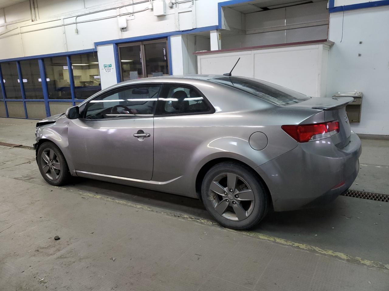 2012 Kia Forte - Image 2