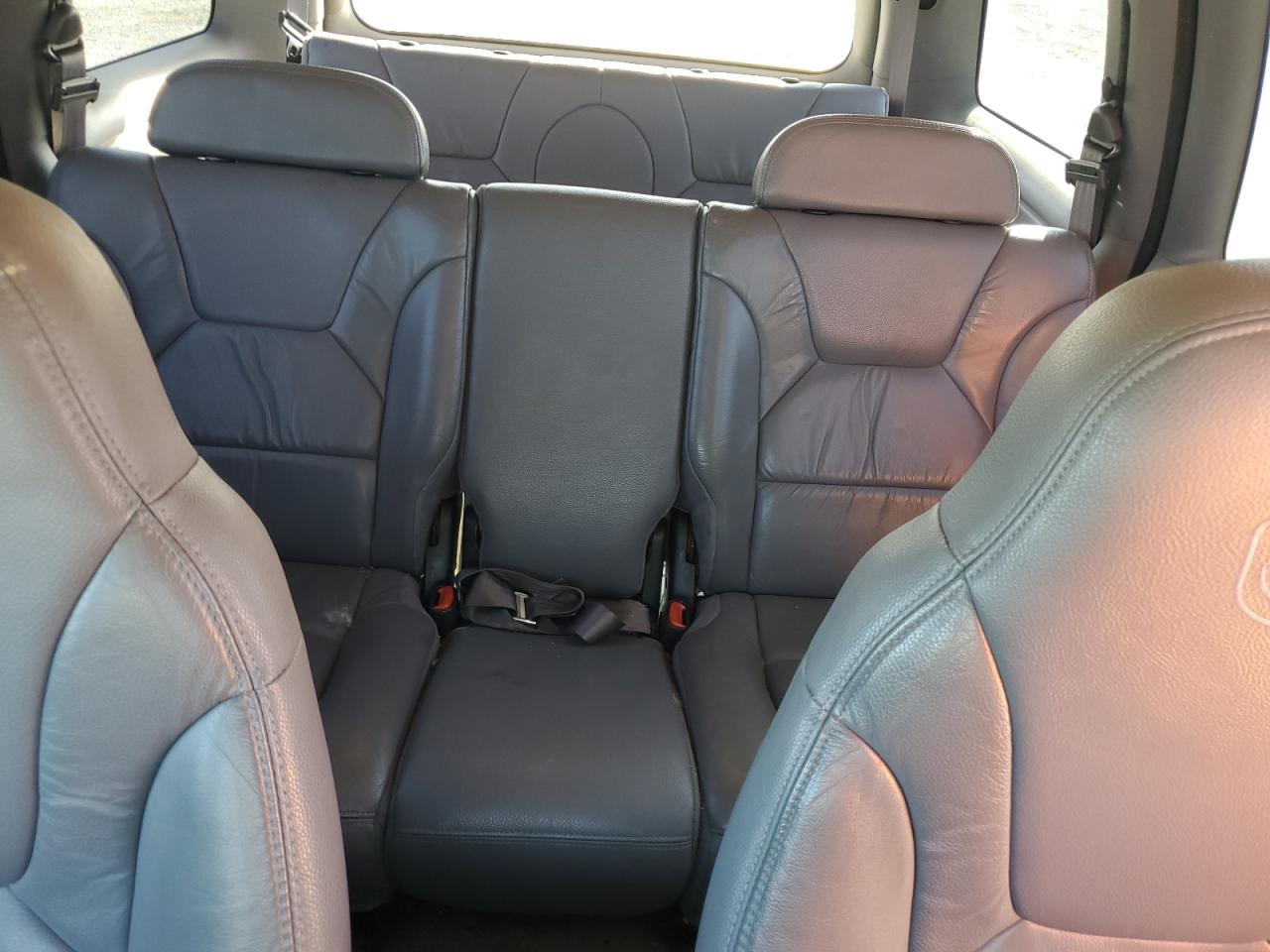 2000 Dodge Durango - Image 10