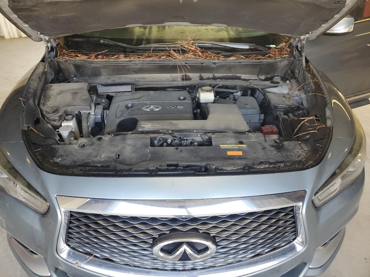 2016 Infiniti QX60 - Image 12