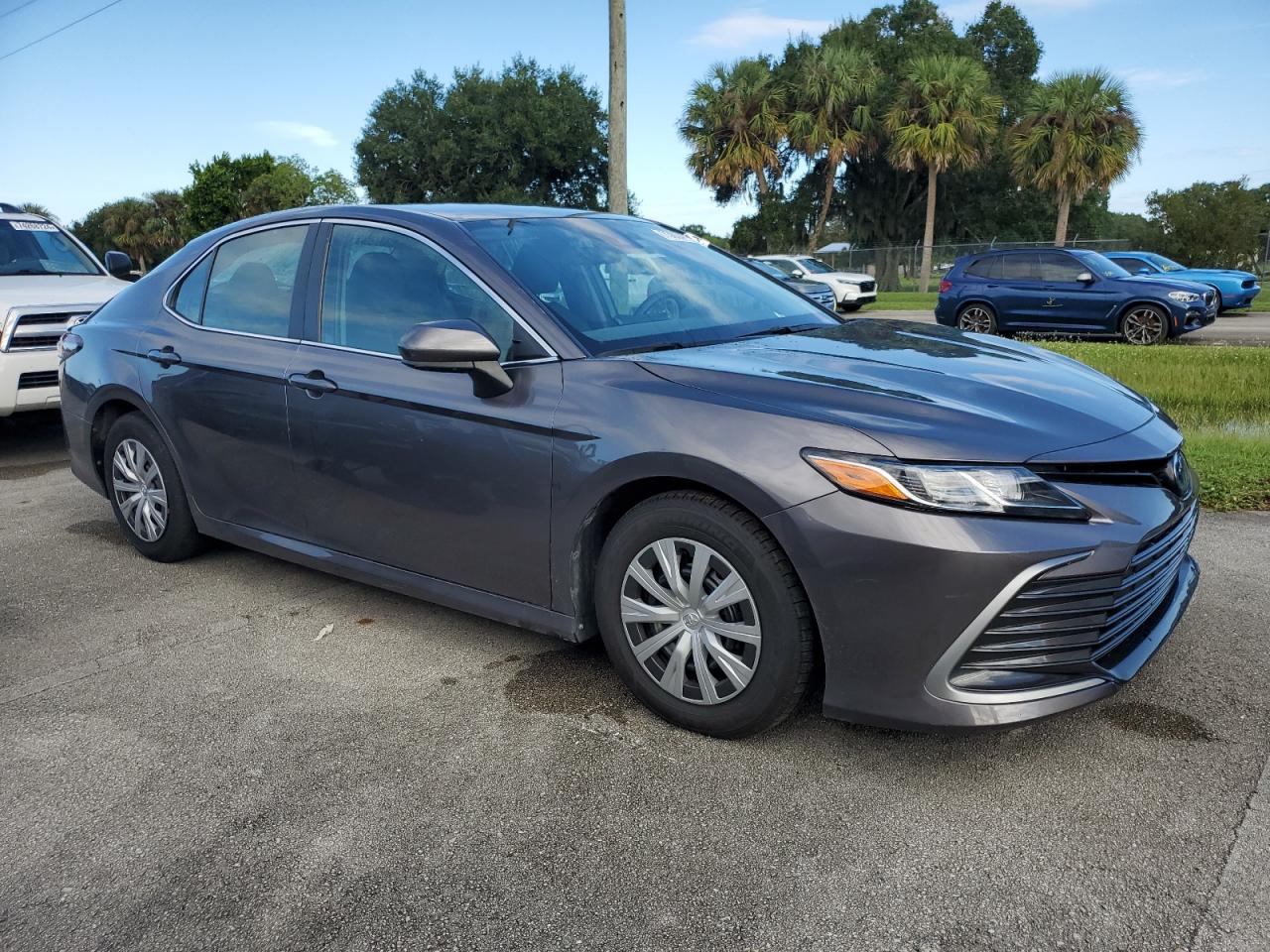 2022 Toyota Camry - Image 4
