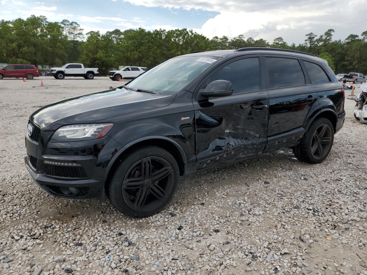 2015 Audi Q7 - Image 1
