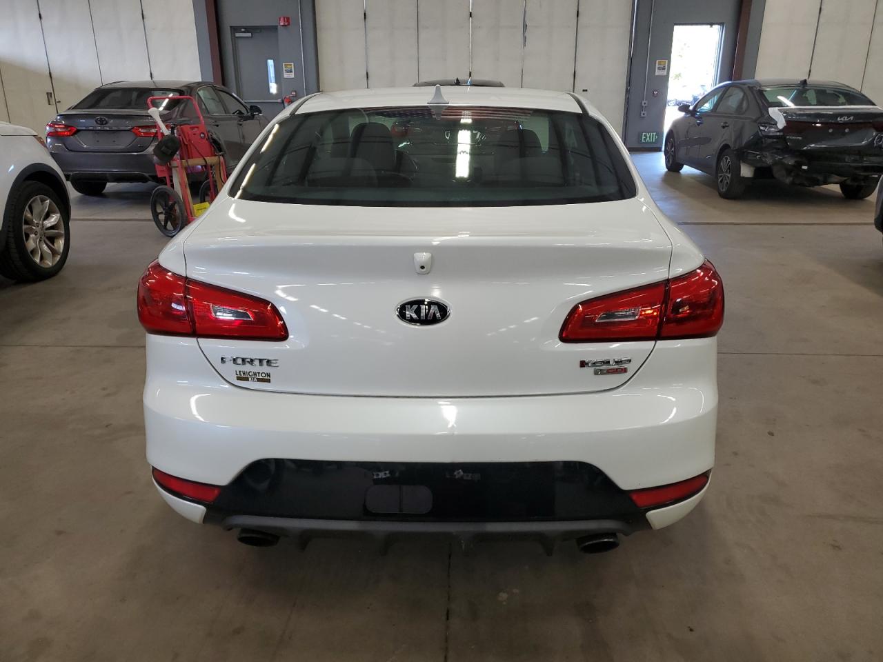 KNAFZ6A37G5600794 2016 Kia Forte Sx