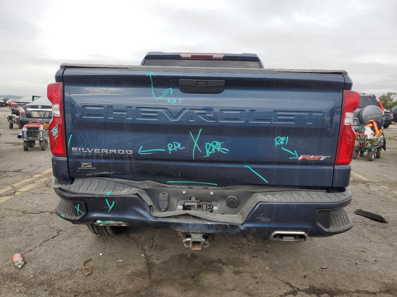 2020 Chevrolet Silverado K1500 Rst VIN: 3GCUYEED6LG275813 Lot: 73722444