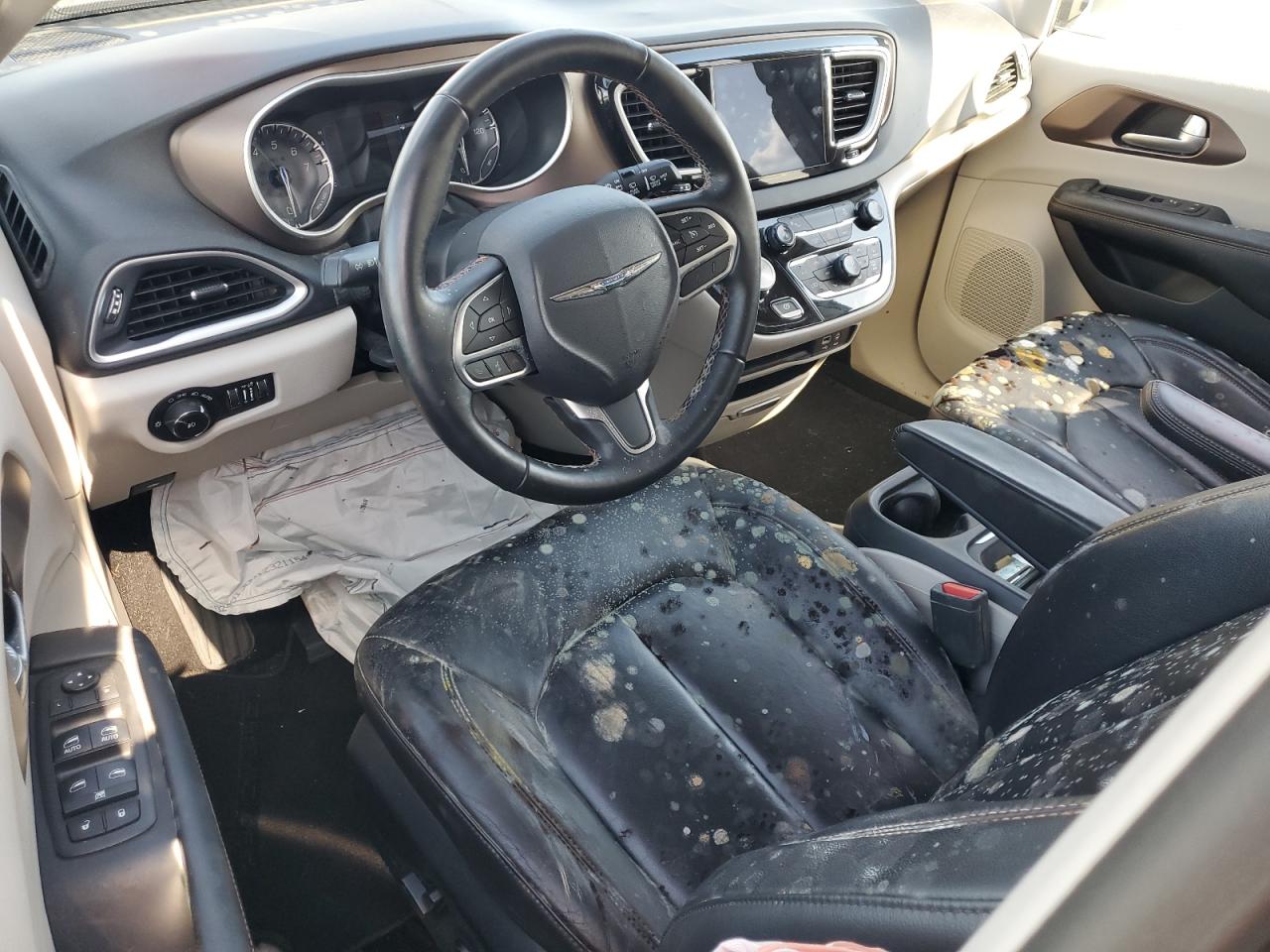 2017 Chrysler Pacifica Touring L VIN: 2C4RC1BG9HR576167 Lot: 75102874