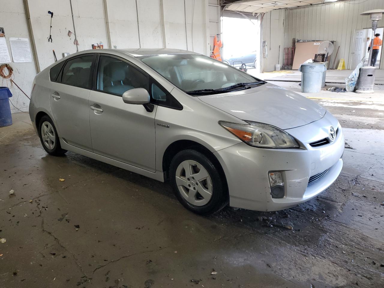 2011 Toyota Prius - Image 4