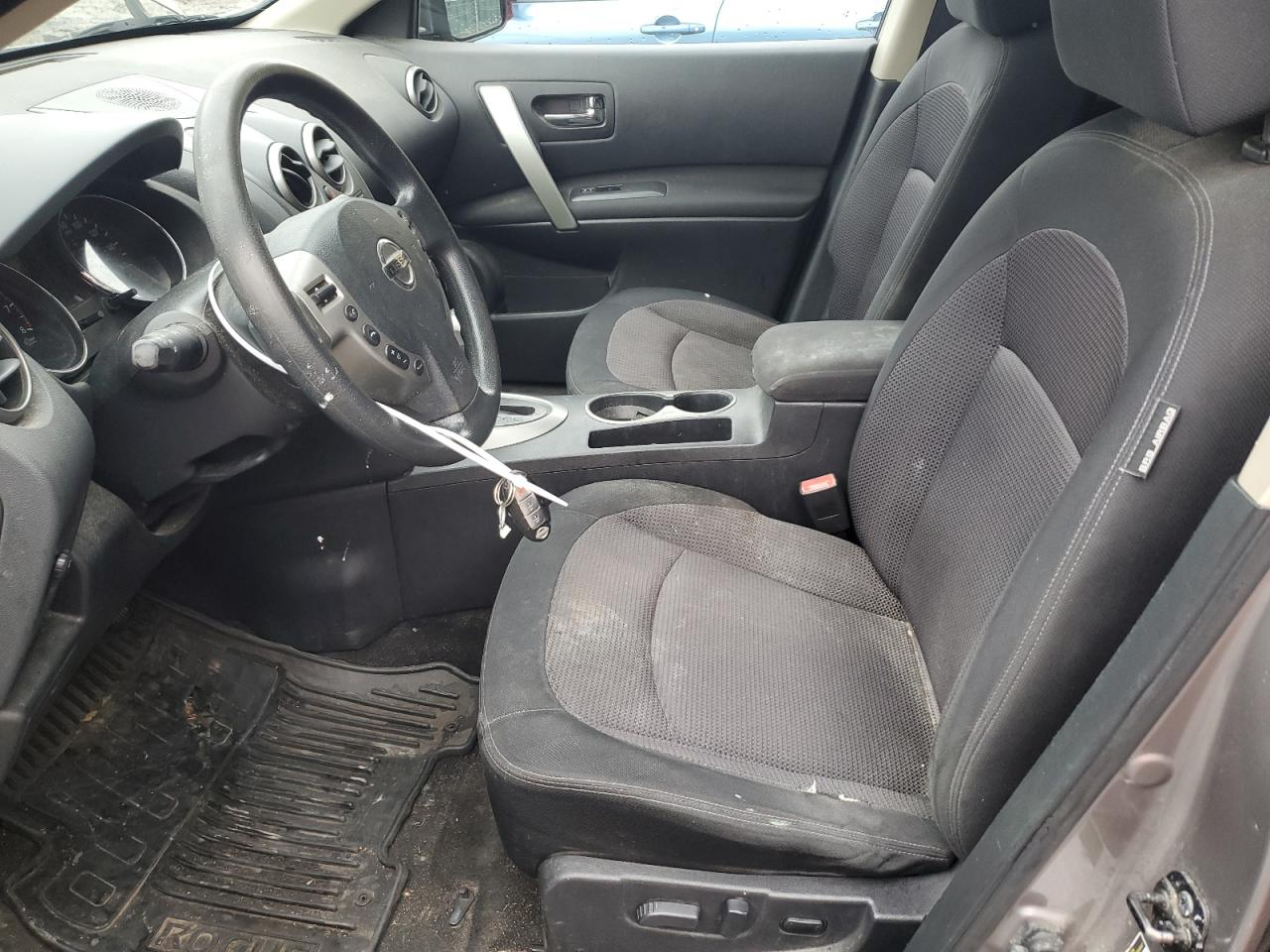 2011 Nissan Rogue - Image 7