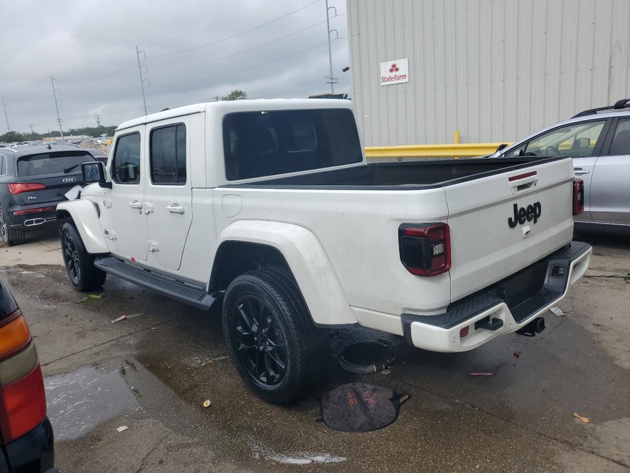 2021 Jeep Gladiator - Image 2