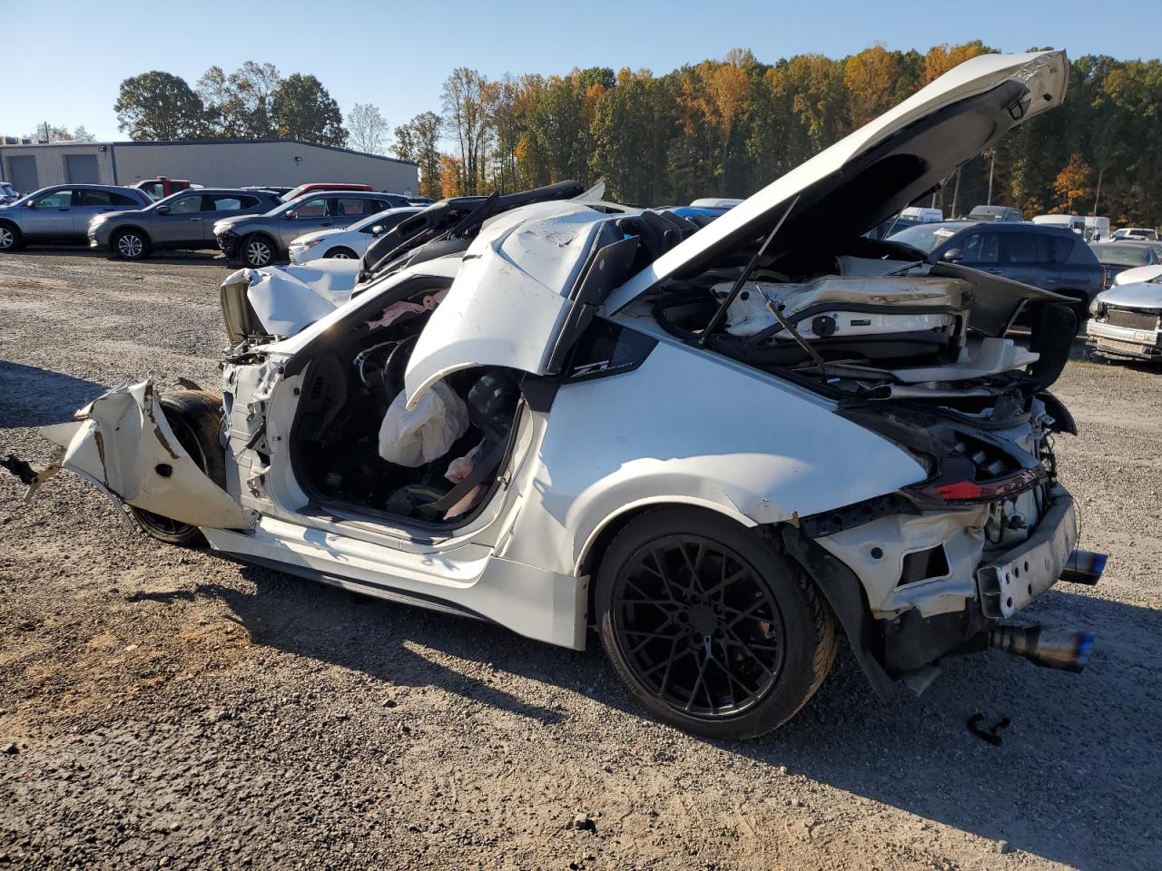 2010 Nissan 370Z - Image 2
