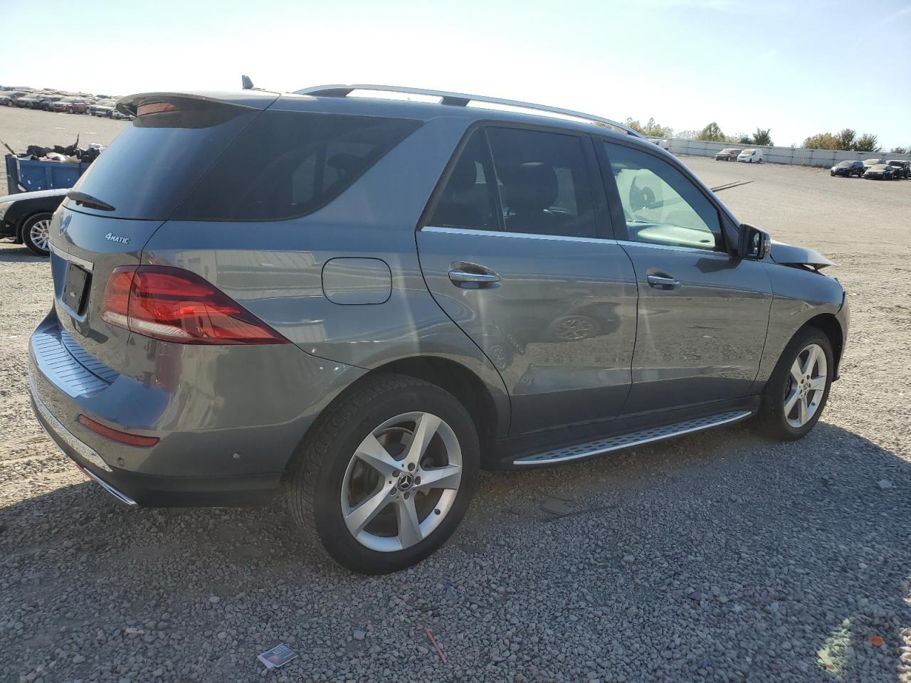 2017 Mercedes-Benz GLE - Image 3