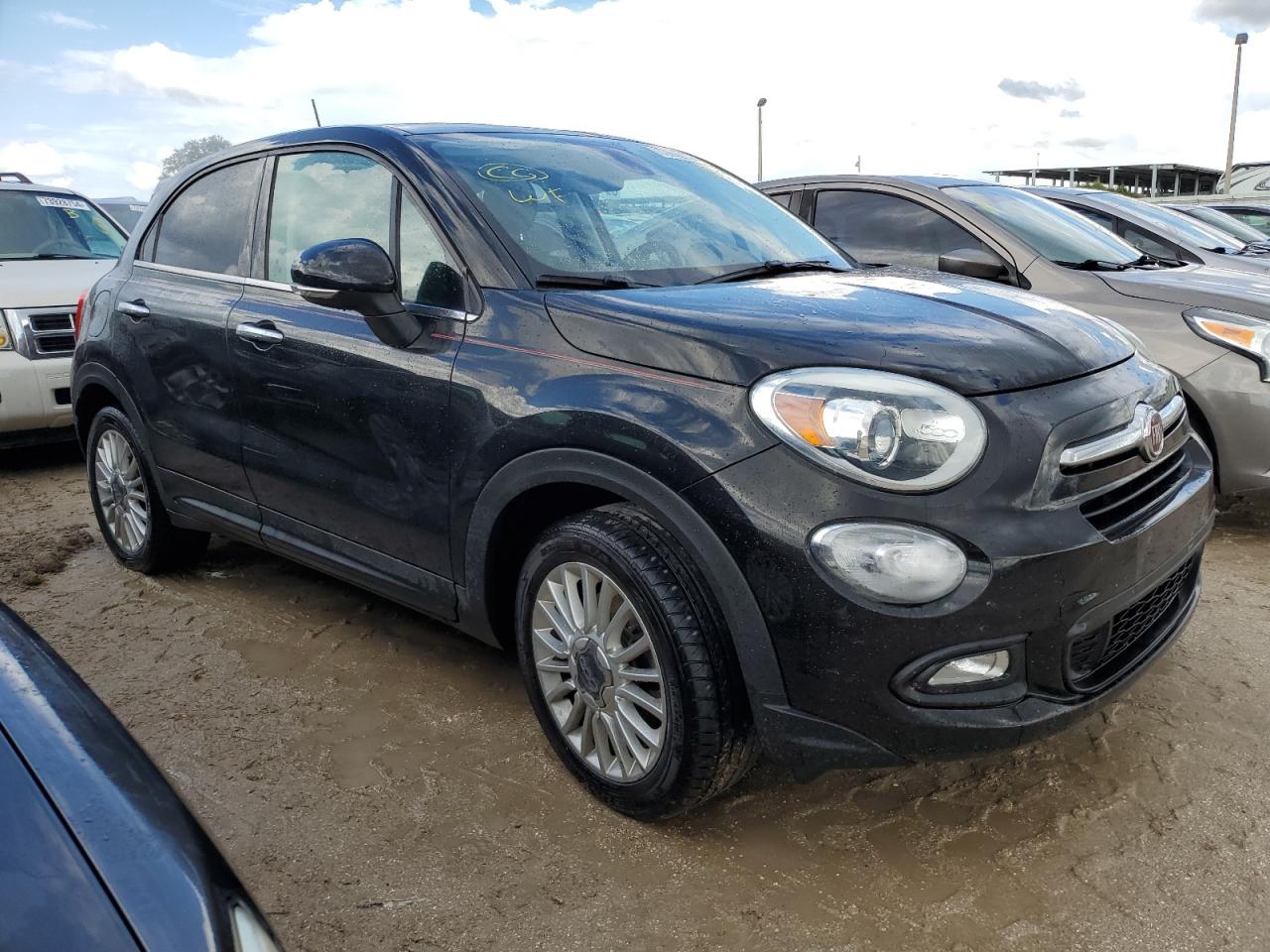 ZFBCFXDB1JP660883 2018 Fiat 500X Lounge