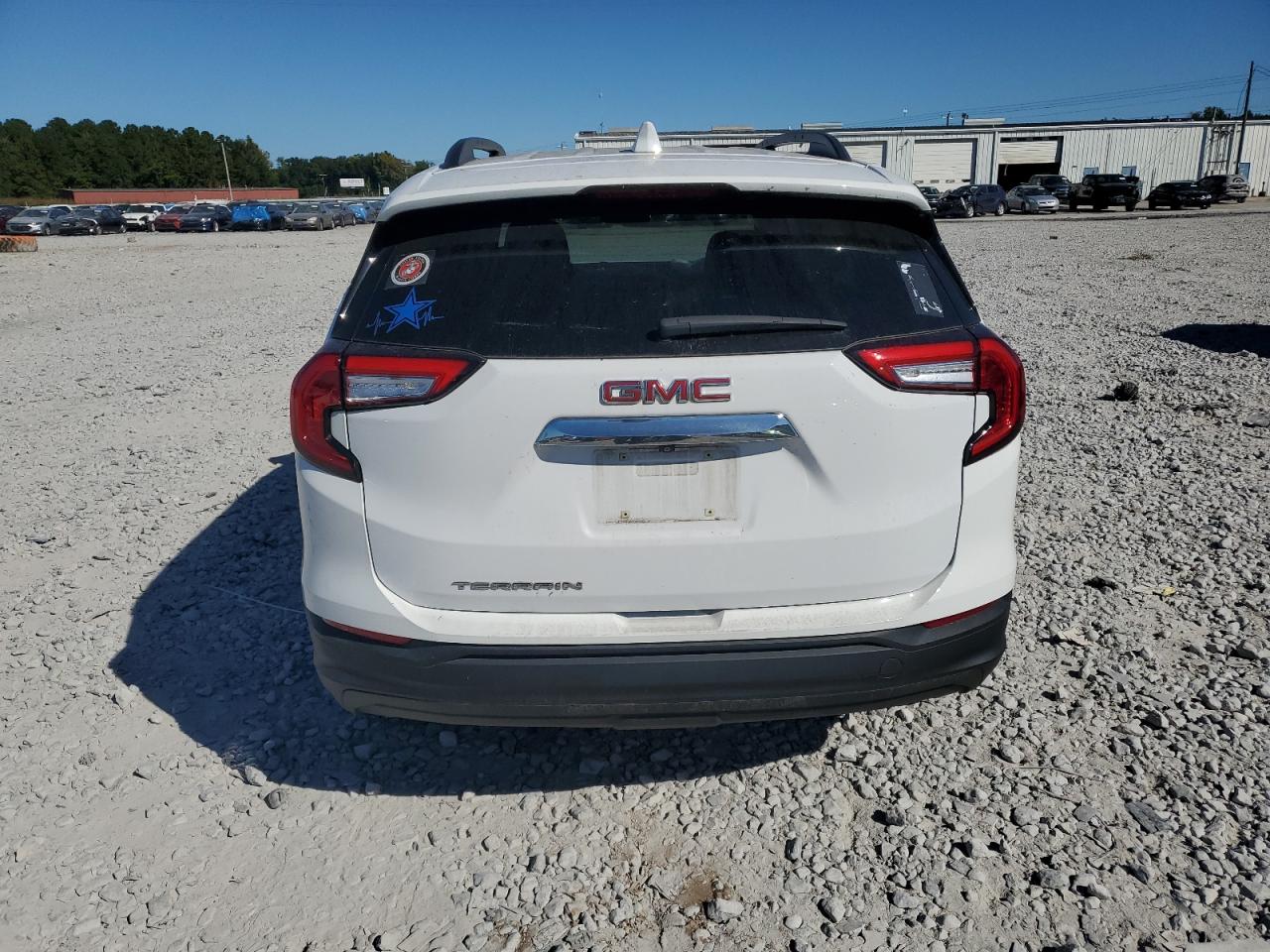 3GKALMEV8NL201912 2022 GMC Terrain Sle