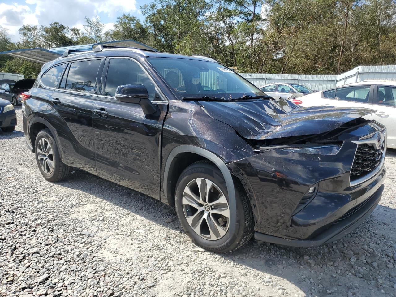 2021 Toyota Highlander - Image 4