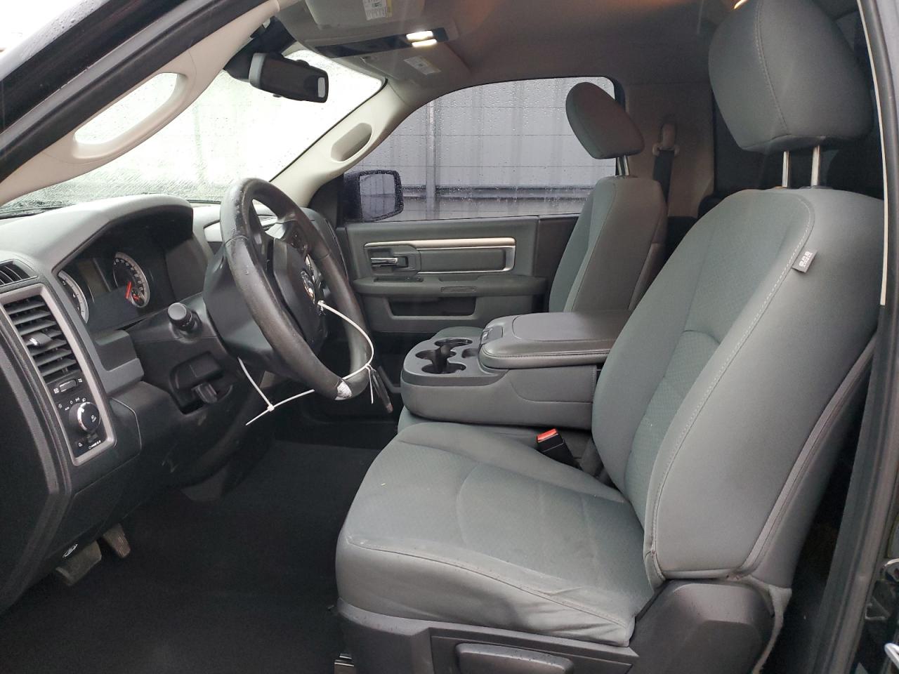 2014 RAM 1500 - Image 7