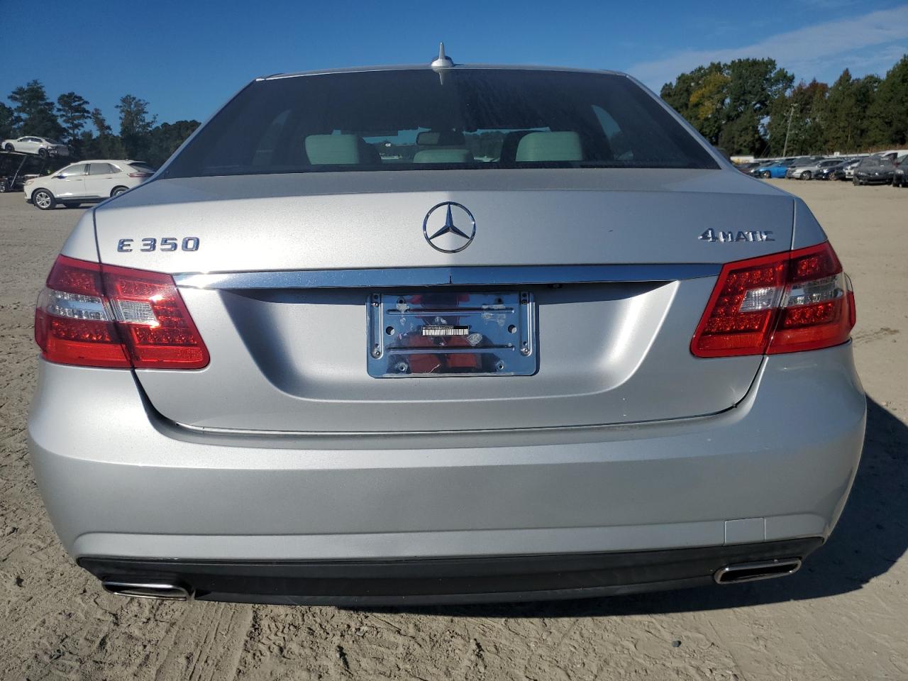 2011 Mercedes-Benz E 350 4Matic VIN: WDDHF8HB3BA402300 Lot: 75542374