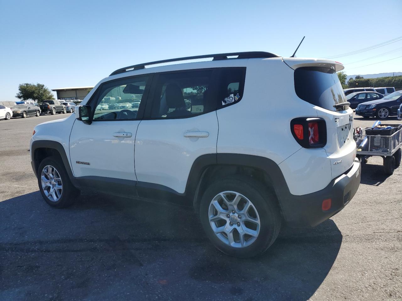 2017 Jeep Renegade - Image 2