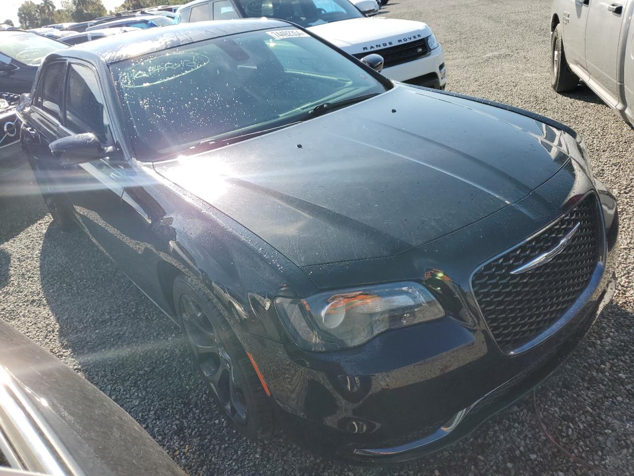 2019 Chrysler 300 - Image 4