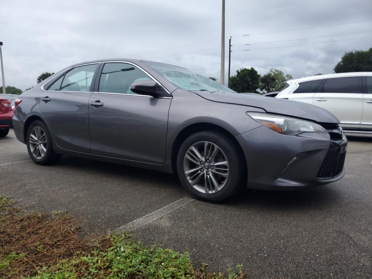 2015 Toyota Camry - Image 4