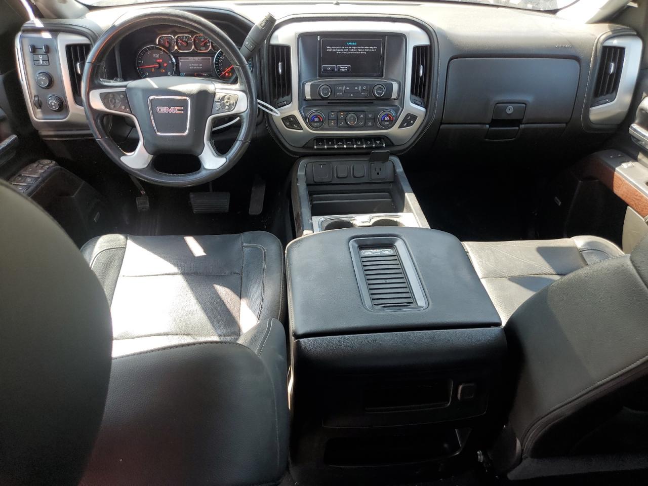 1GT12TEY9JF166210 2018 GMC Sierra K2500 Slt