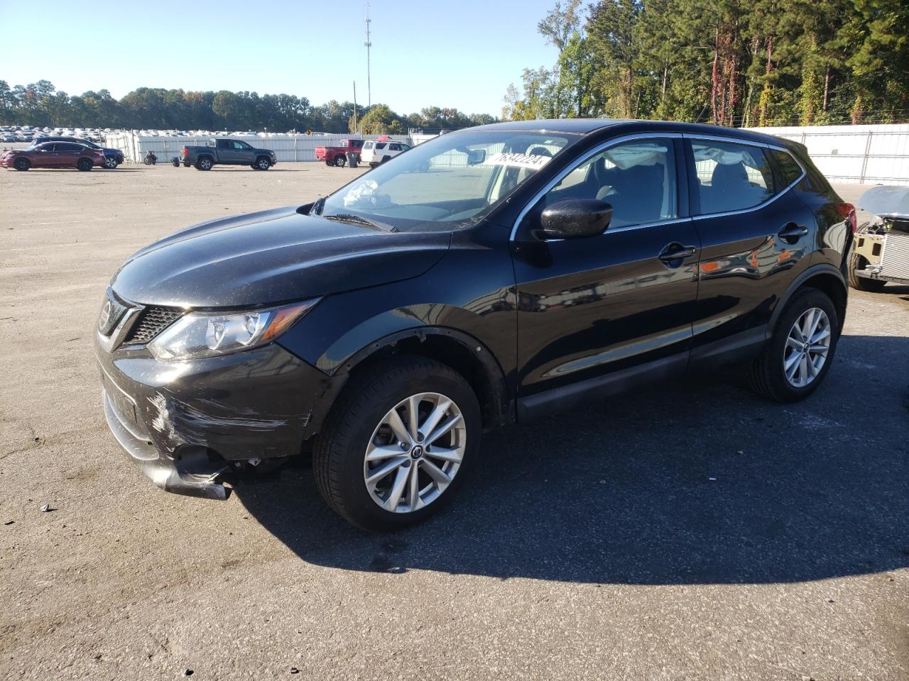 2019 Nissan Rogue - Image 1