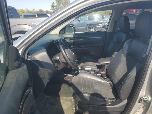  MITSUBISHI OUTLANDER 2019 Сріблястий