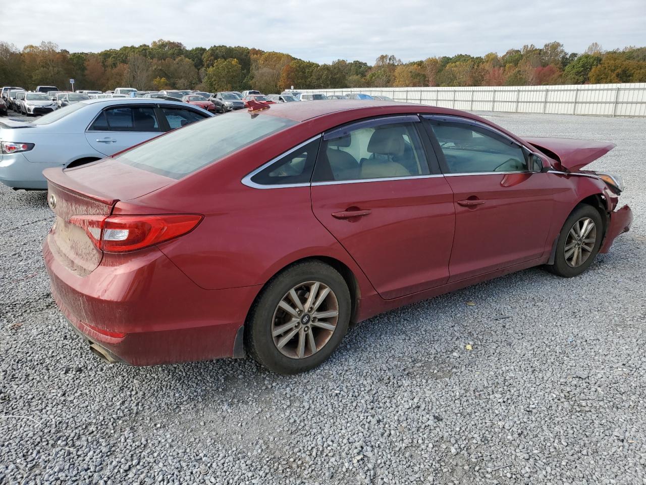 2016 Hyundai Sonata - Image 3