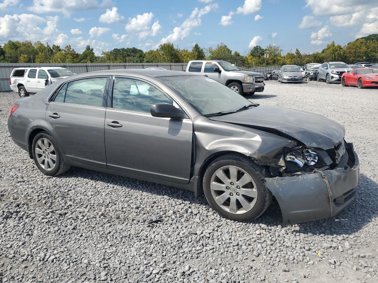 2007 Toyota Avalon - Image 4