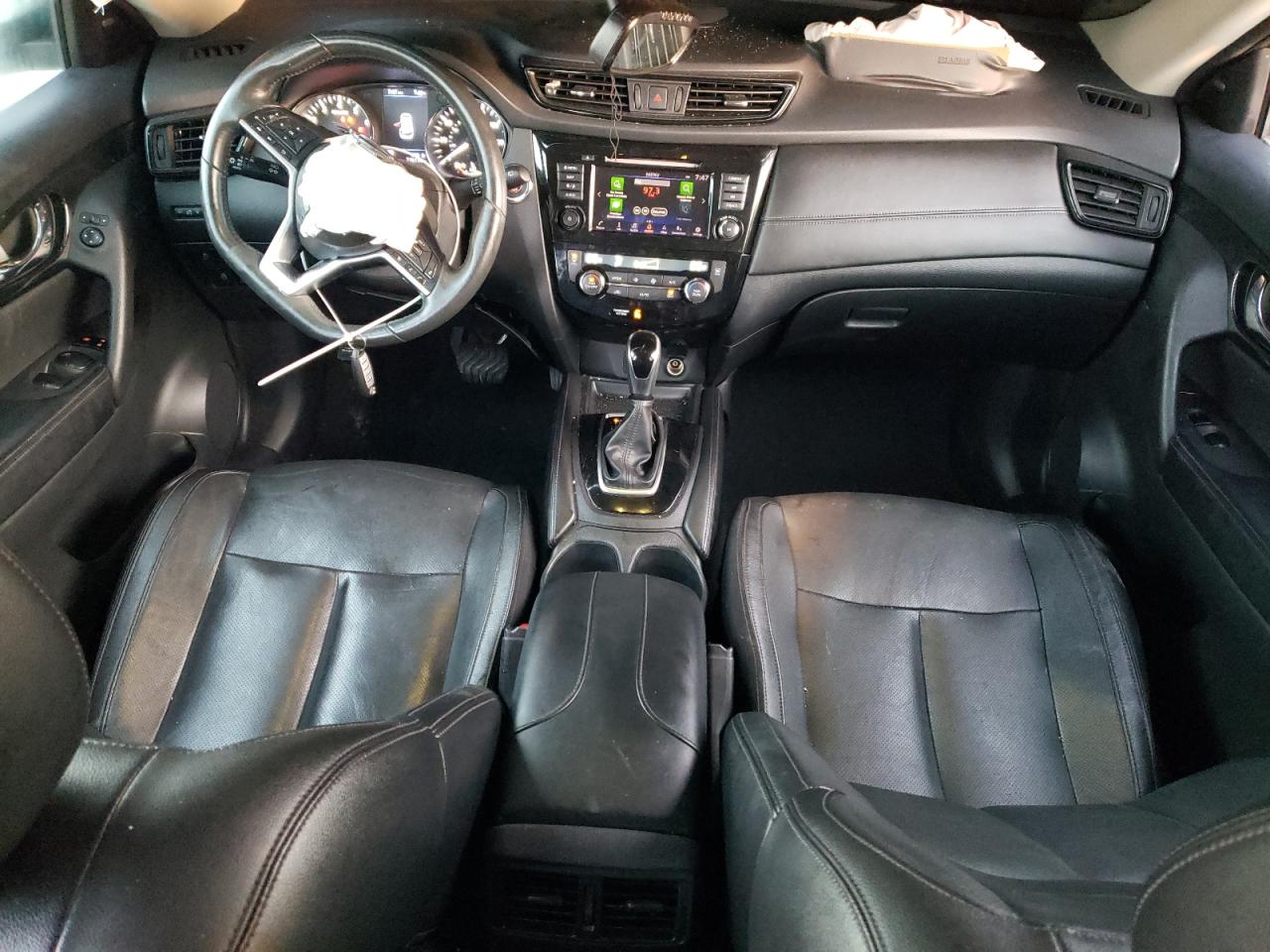 2018 Nissan Rogue - Image 8