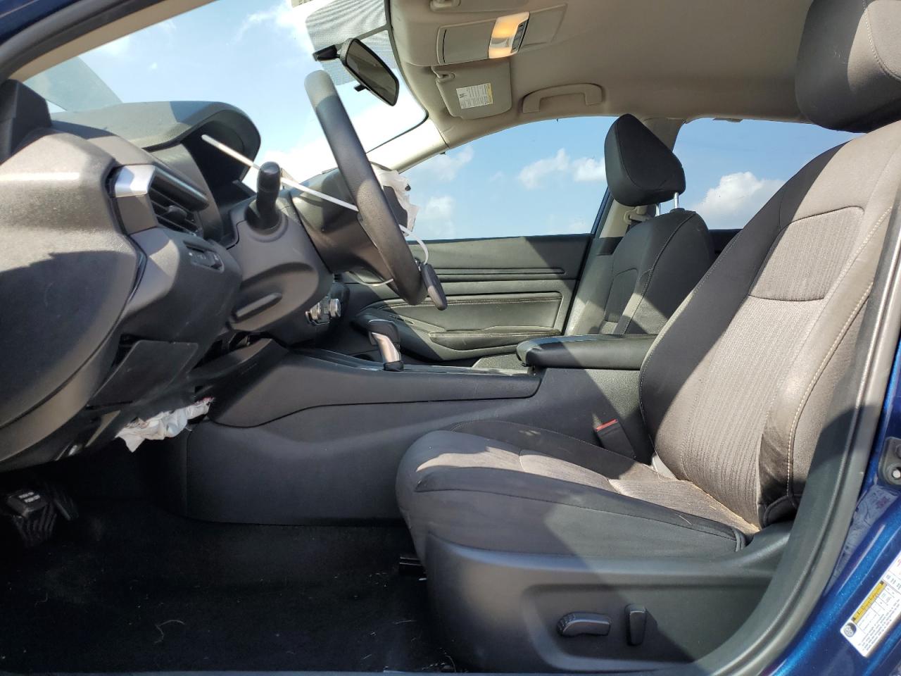 2020 Nissan Altima - Image 7
