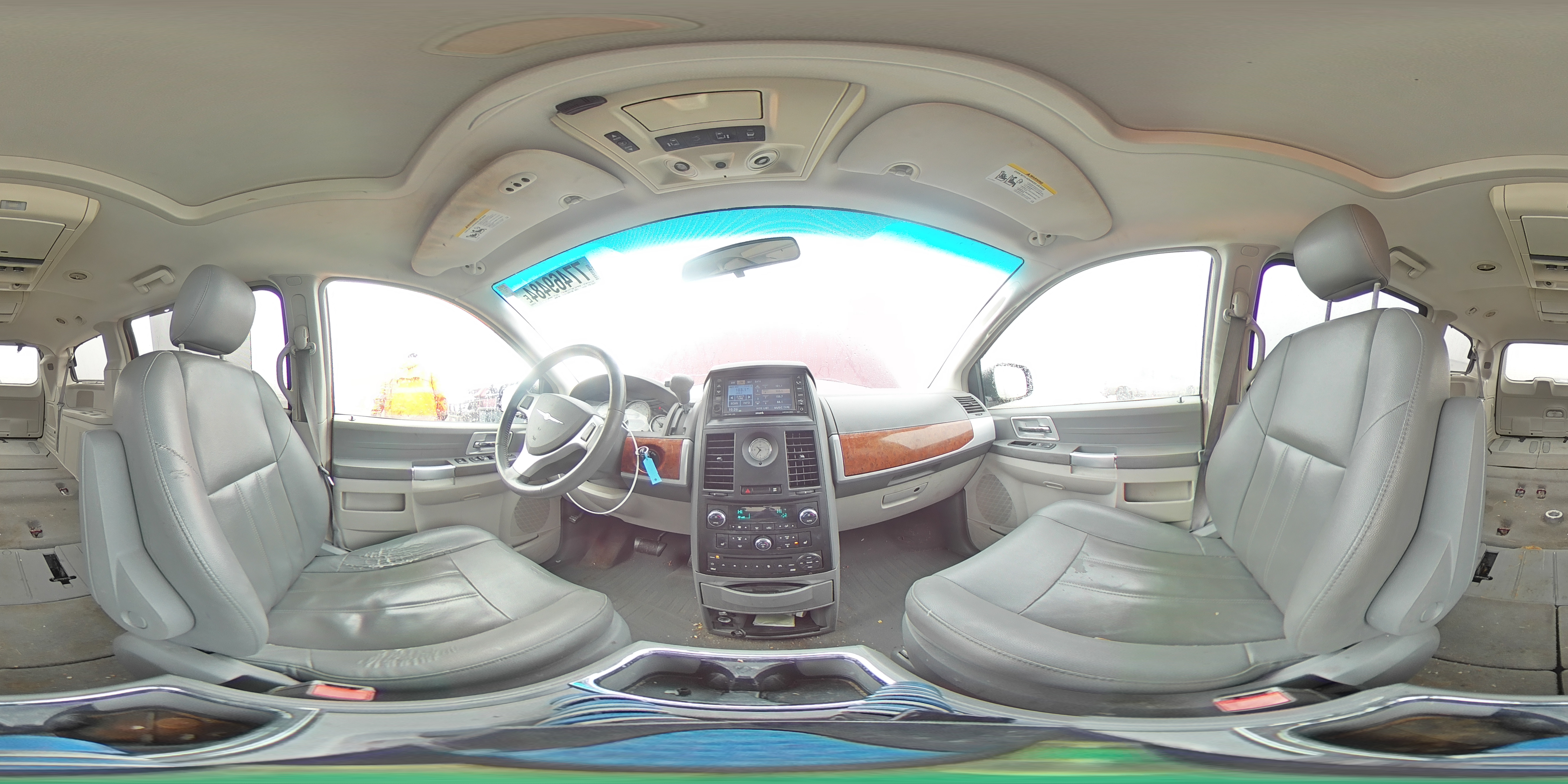 2008 Chrysler Town & Country - Image 14