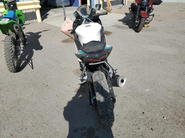 2024 YAMAHA YZFR3 A