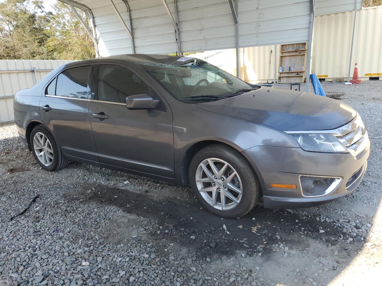 2010 Ford Fusion - Image 4