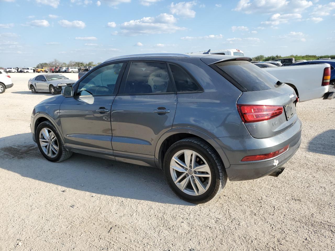 2017 Audi Q3 - Image 2