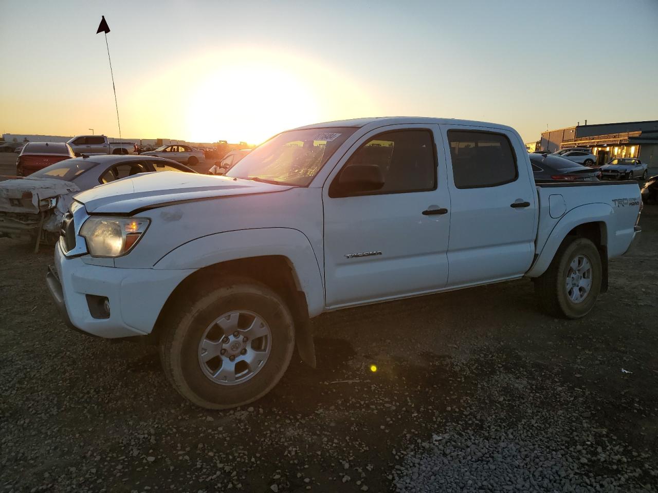 VIN 3TMJU4GNXEM163213 2014 TOYOTA TACOMA no.1