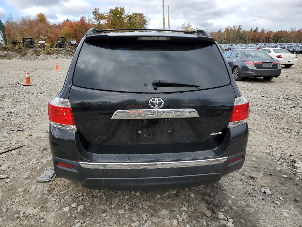 VIN 5TDBK3EH9DS267515 2013 TOYOTA HIGHLANDER no.6