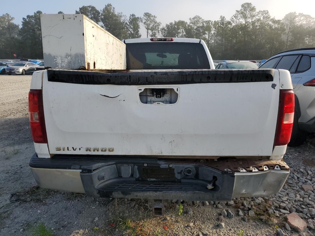 2009 Chevrolet Silverado - Image 6