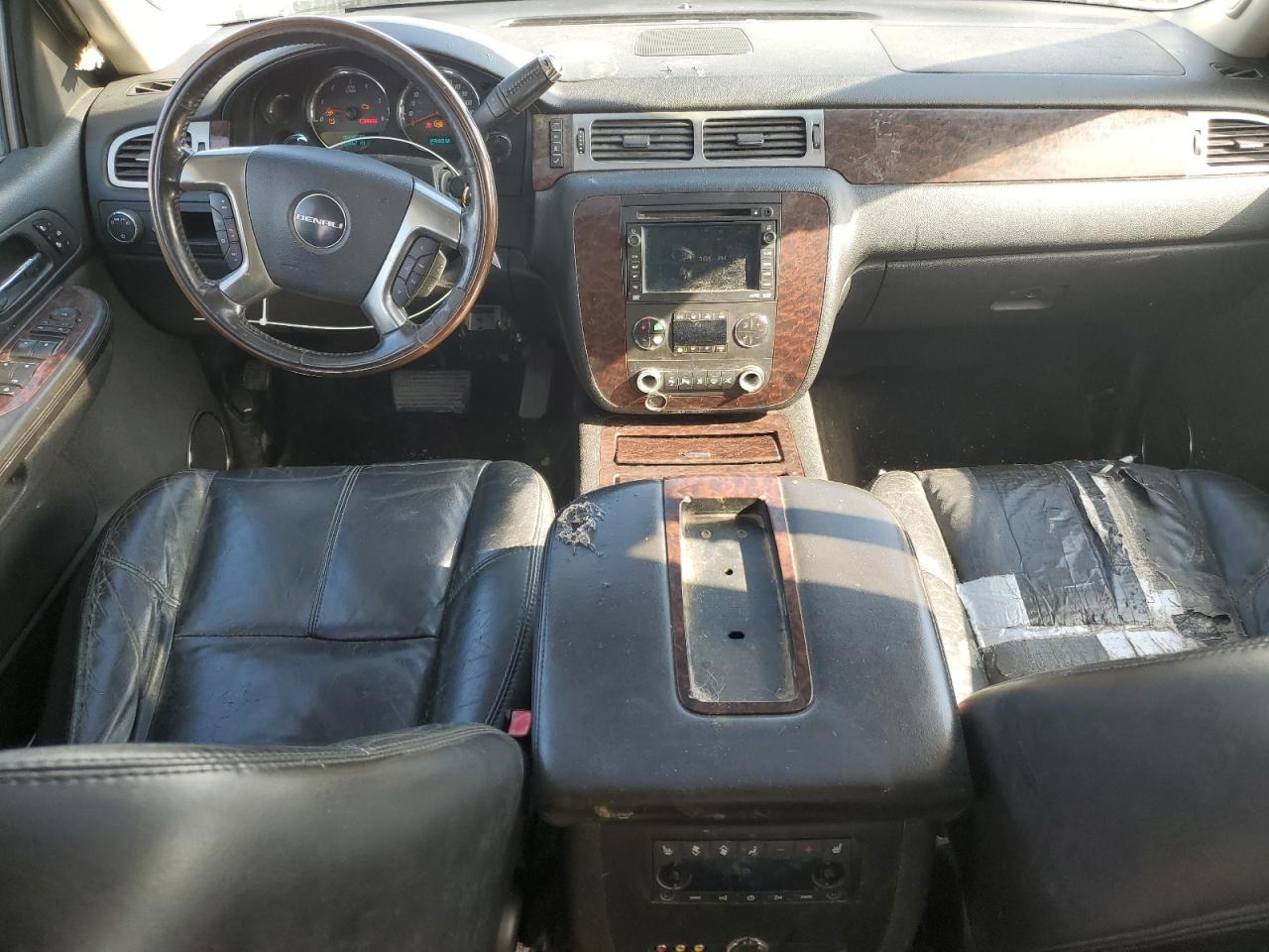 2007 GMC Yukon - Image 8