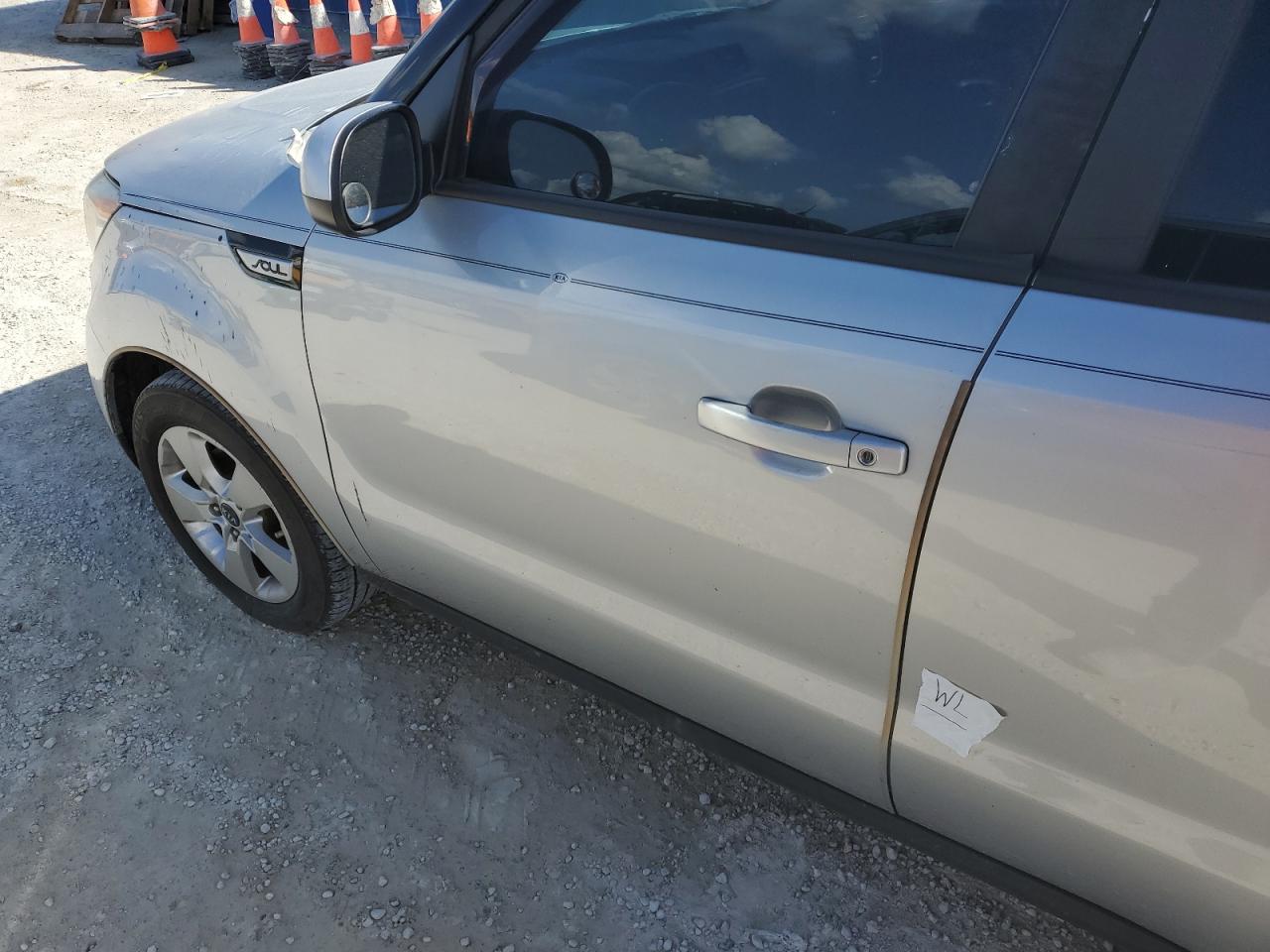 2017 Kia Soul VIN: KNDJN2A27H7472720 Lot: 76172394