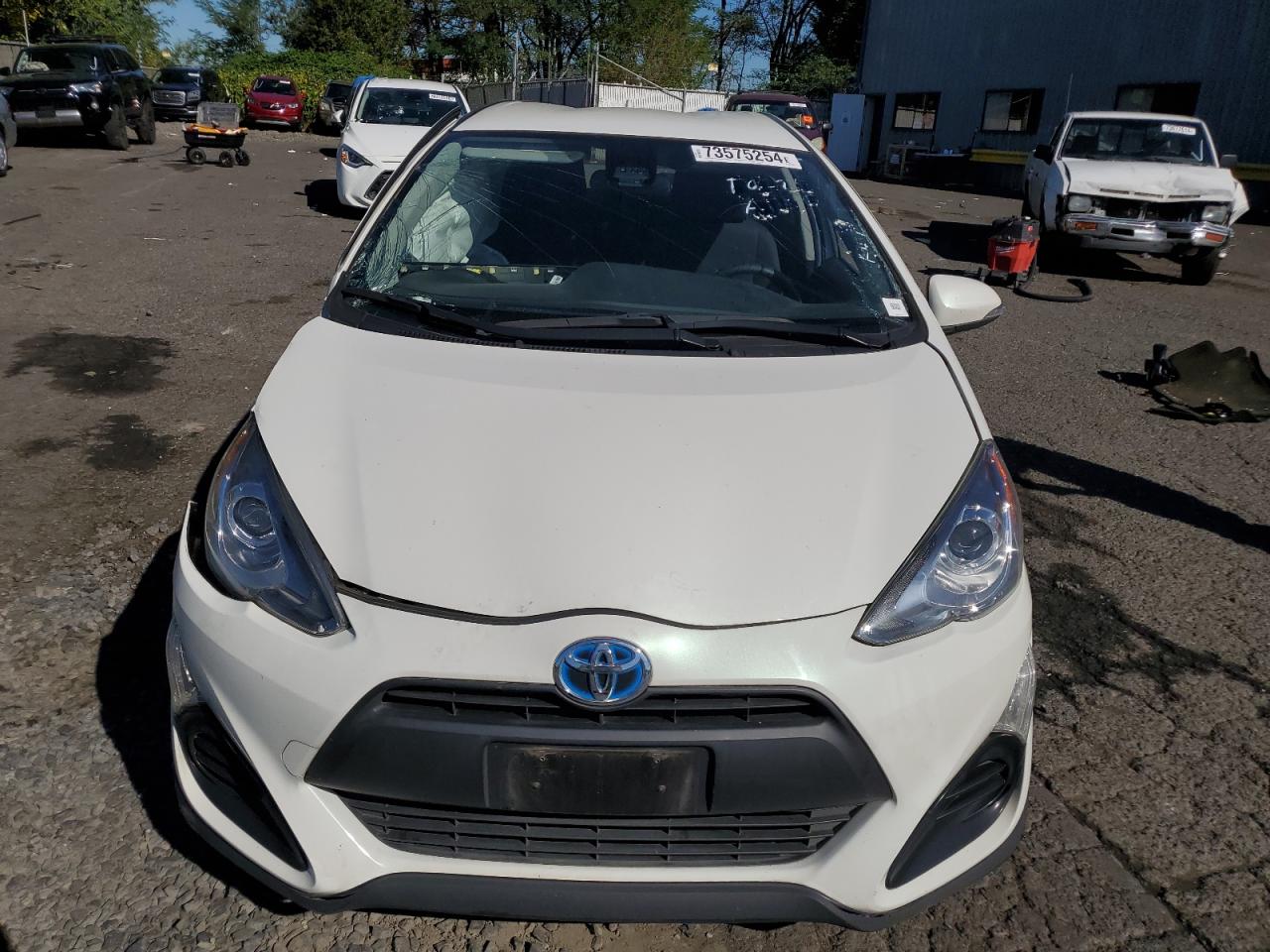 2017 Toyota Prius C VIN: JTDKDTB34H1591249 Lot: 73575254