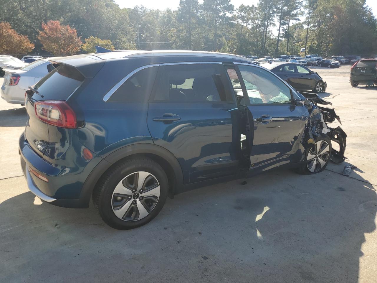 2018 Kia Niro - Image 3