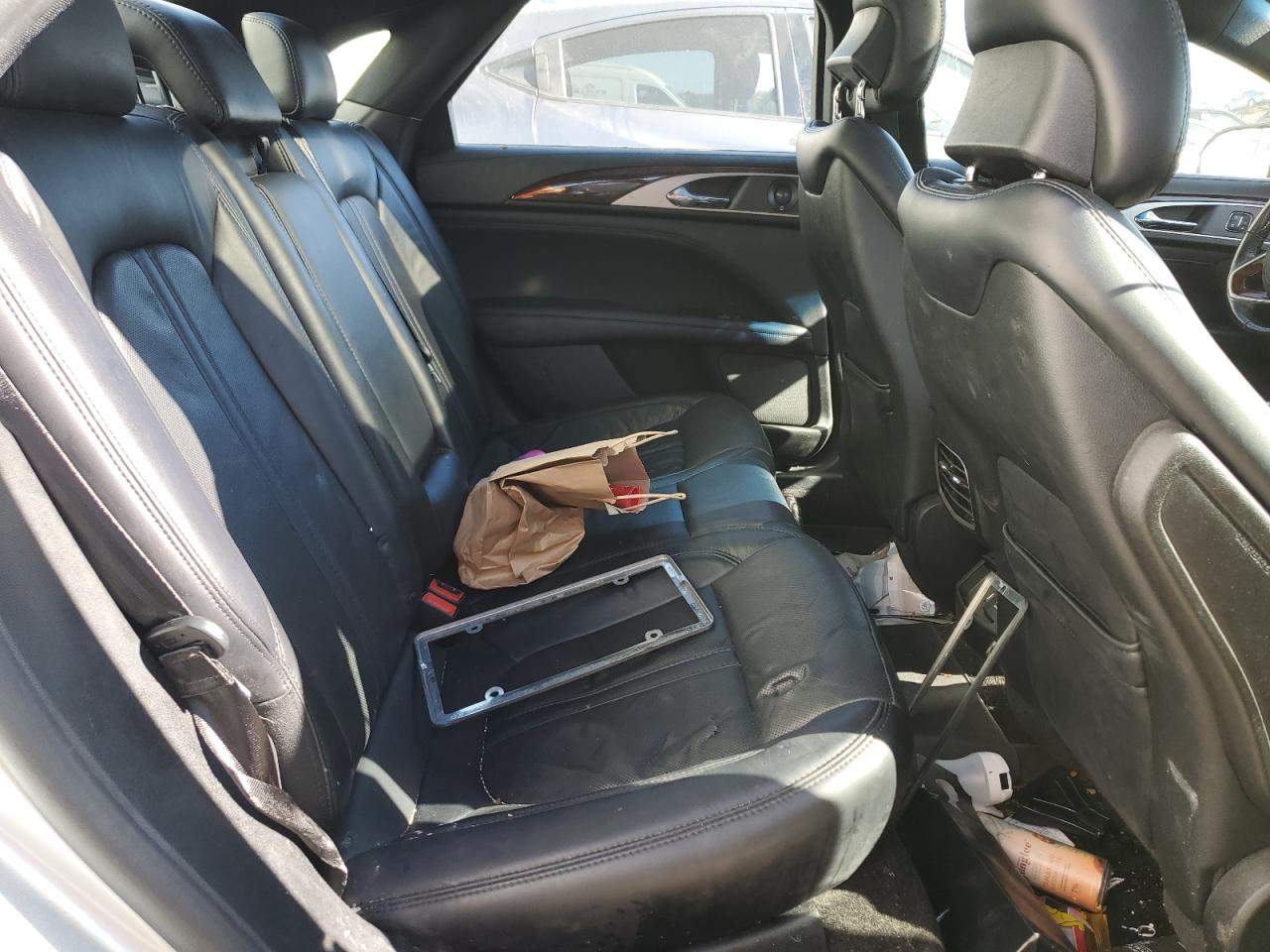 2018 Lincoln MKZ - Image 10