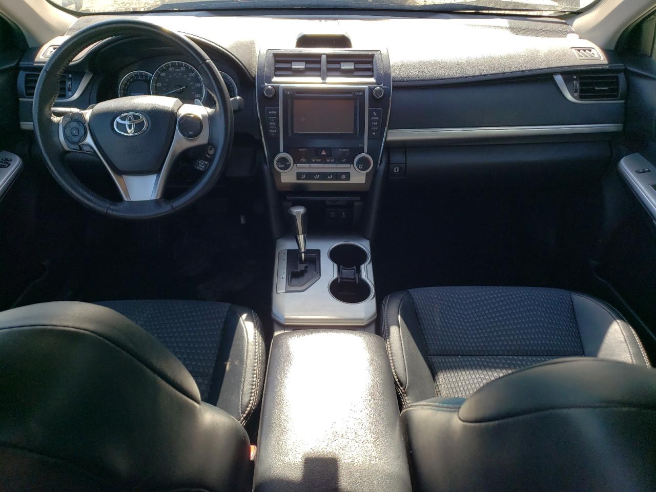 2012 Toyota Camry - Image 8