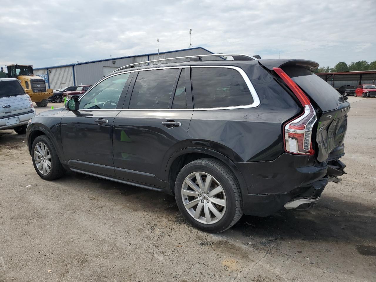 YV4A22PK1J1334595 2018 VOLVO XC90 - Image 2