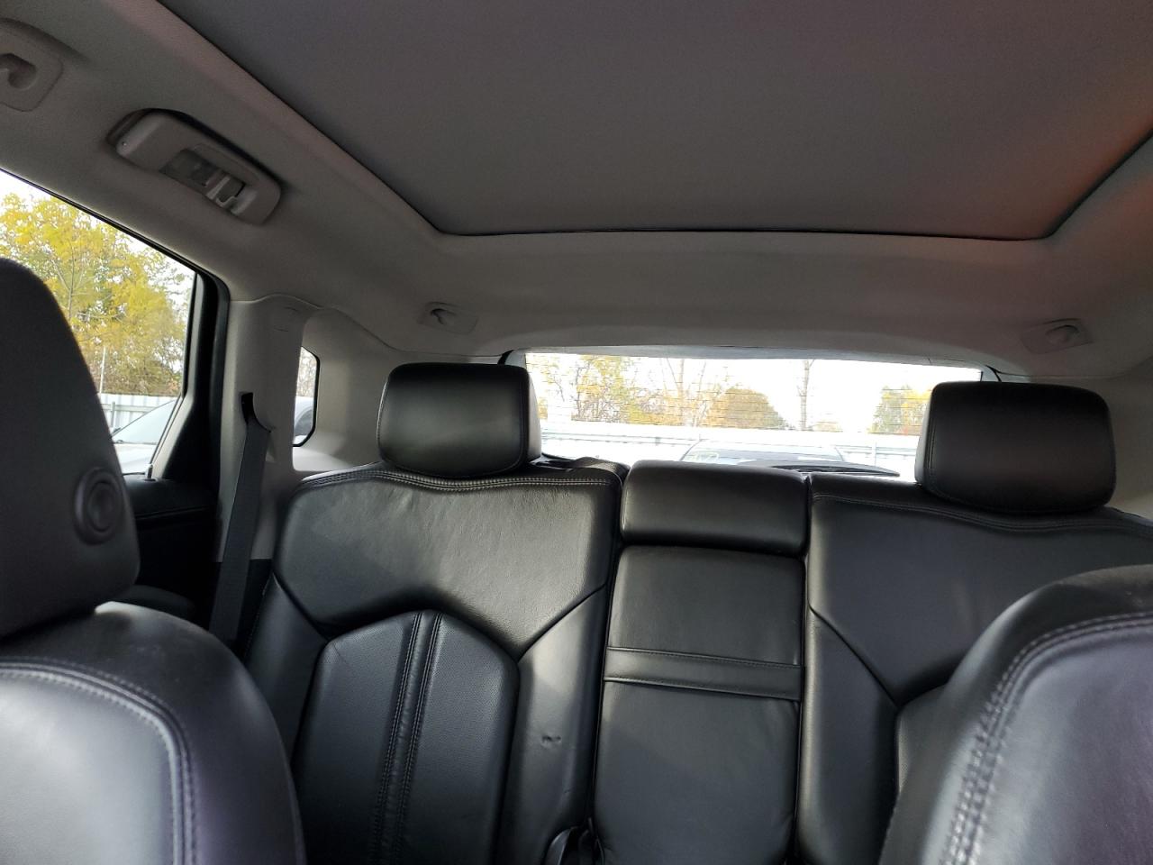 3GYFNAEYXAS624151 2010 Cadillac Srx Luxury Collection