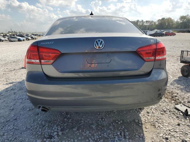  VOLKSWAGEN PASSAT 2013 Srebrny