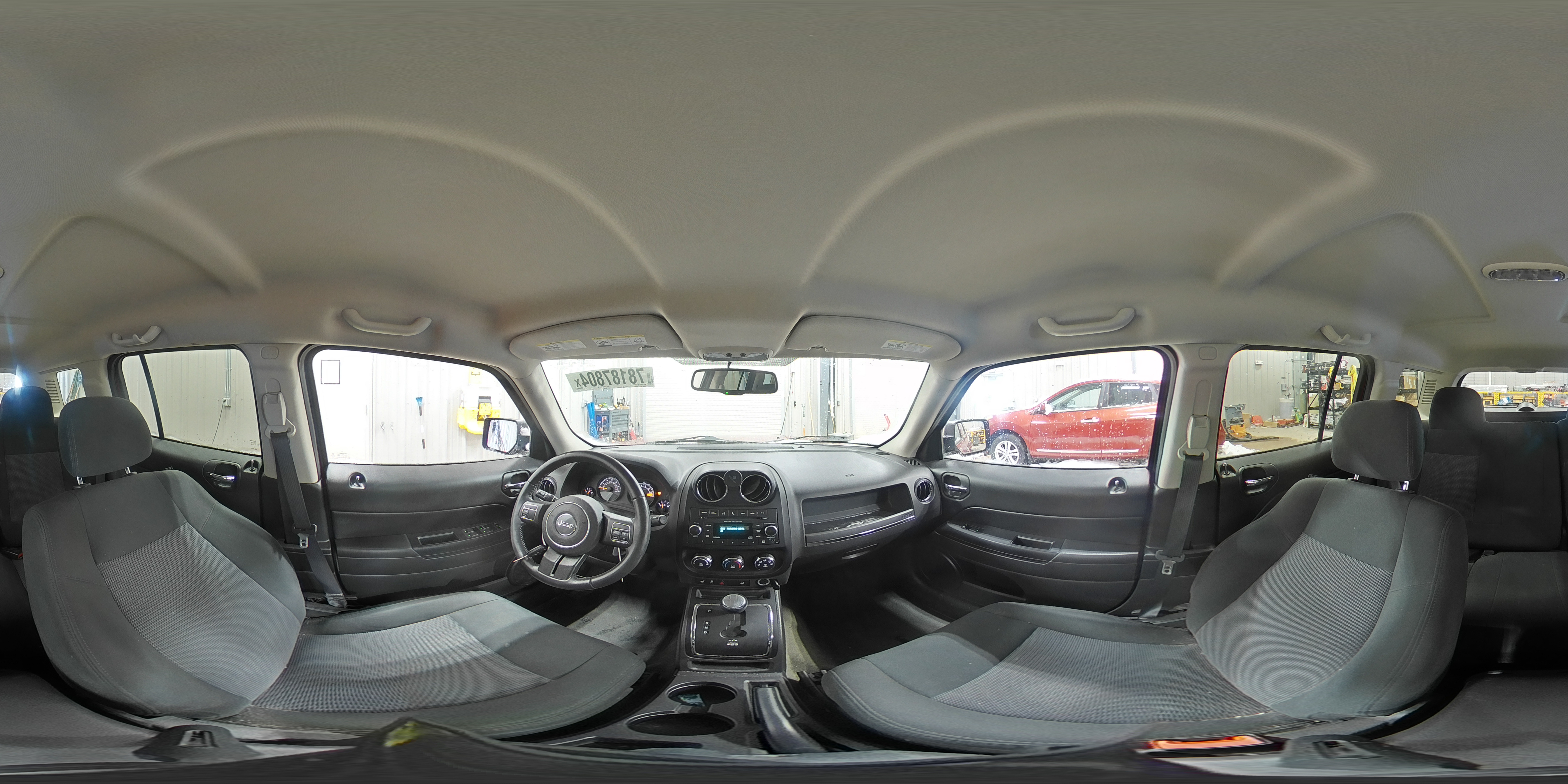 2017 Jeep Liberty (Patriot) - Image 16