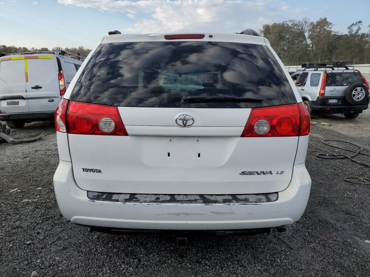 2006 Toyota Sienna - Image 6